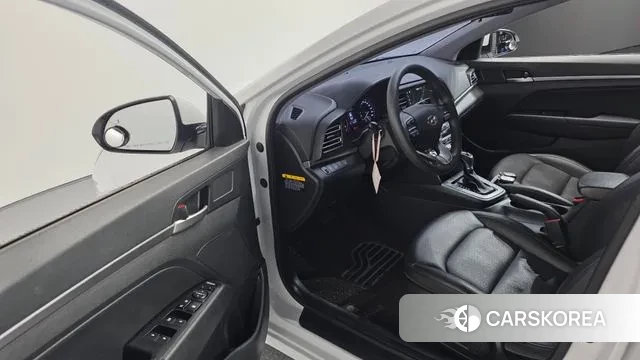 Hyundai The New Avante AD 2019 Белый из Кореи, фото 2