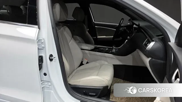 Genesis The New G70 2021 Белый из Кореи, фото 2