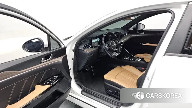 Kia K5 3rd generation 2021 Белый из Кореи, фото 2