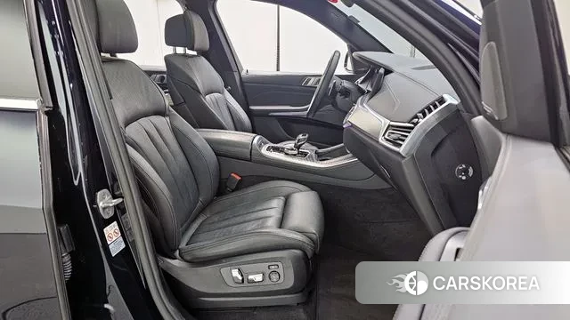 BMW X5 (G05) 2020 Черный из Кореи, фото 2