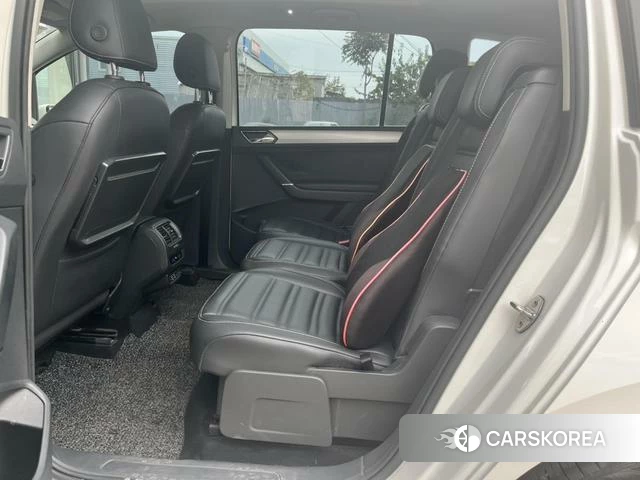 Volkswagen Touran L 2018 Белый из Китая, фото 2