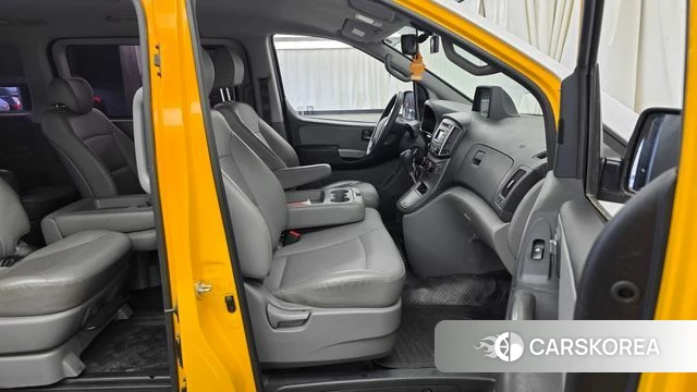 Hyundai The New Grand Starex 2019 Белый из Кореи, фото 2