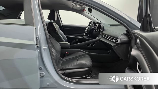 Hyundai Avante (CN7) 2021 Серый из Кореи, фото 2