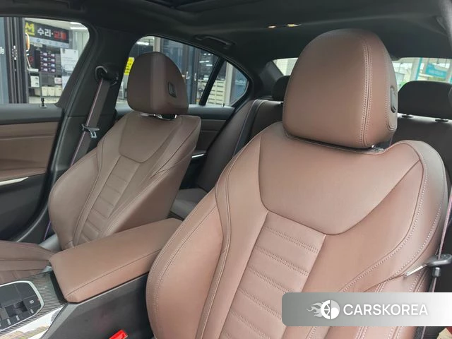 BMW 3 Series (G20) 2026 Черный из Кореи, фото 2