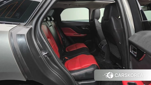 Jaguar F-PACE 2018 Песочный из Кореи, фото 2