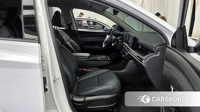 Hyundai The New Tucson (NX4) 2024 Белый из Кореи, фото 2