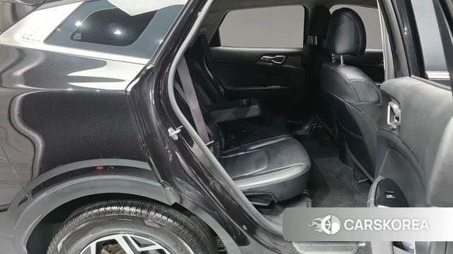 Kia Sportage 5th Generation 2022 Черный из Кореи, фото 2
