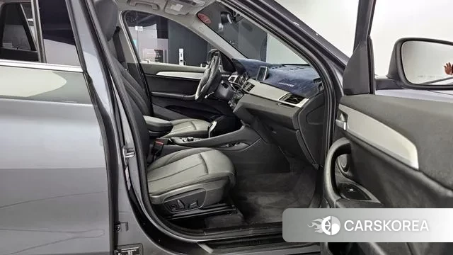 BMW X1 (F48) 2020 Серый из Кореи, фото 2