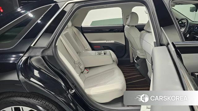 Hyundai Grandeur Hybrid (GN7) 2023 Черный из Кореи, фото 2