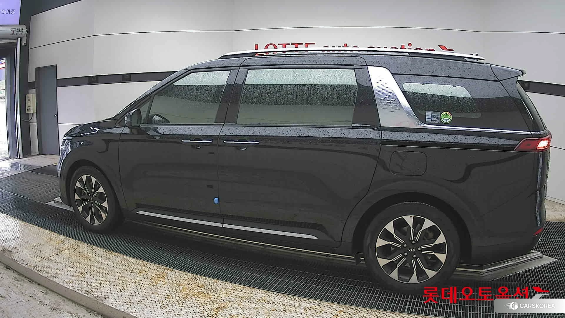 Kia Carnival 2021 Aurora Black Pearl из Кореи, фото 2