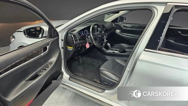 Hyundai Grandeur IG 2019 Серебристо-серый из Кореи, фото 2