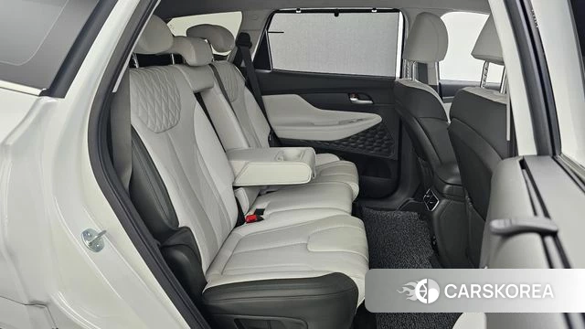 Hyundai The New Santa Fe 2023 Белый из Кореи, фото 2
