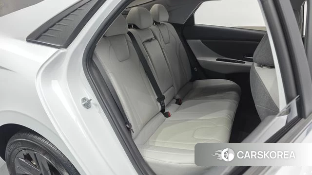 Hyundai Avante (CN7) 2021 Белый из Кореи, фото 2