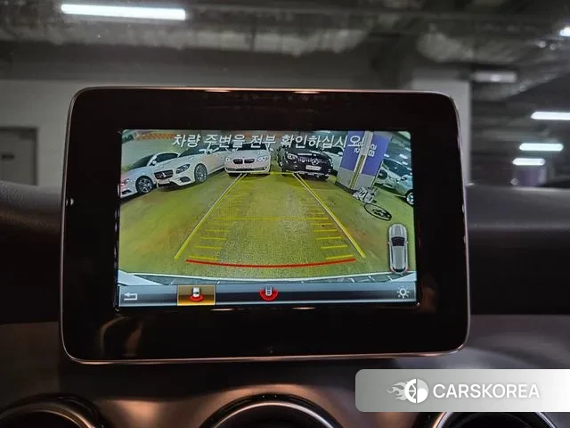 Mercedes-Benz GLA-Class X156 2018 Белый из Кореи, фото 2