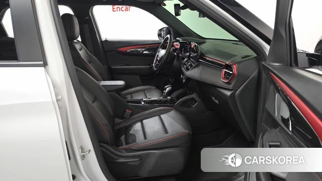 Chevrolet (GM Daewoo) The New Trail Blazer 2024 Белый из Кореи, фото 2