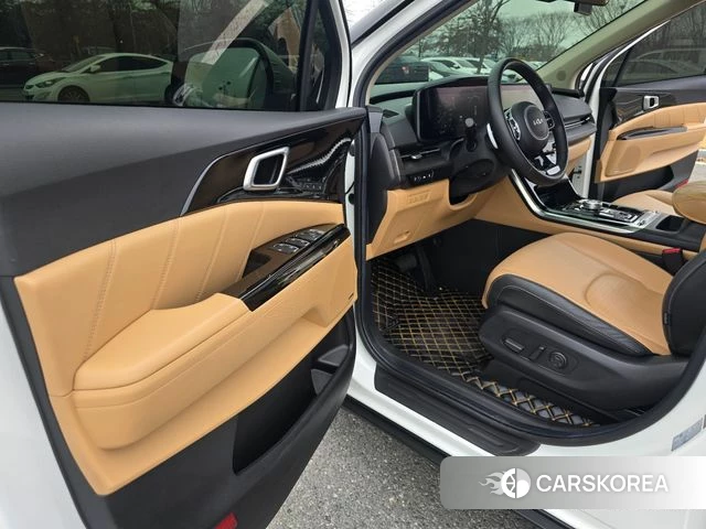 Kia Carnival 4th generation 2022 Белый из Кореи, фото 2