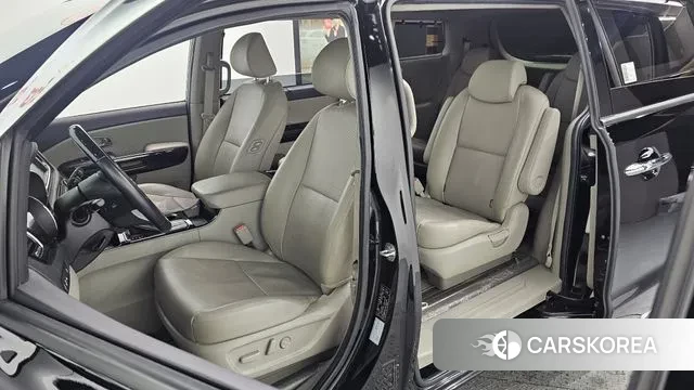 Kia The New Carnival 2019 Черный из Кореи, фото 2