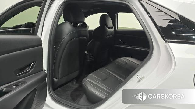 Hyundai Avante (CN7) 2022 Белый из Кореи, фото 2