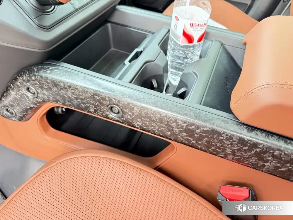 Land Rover Defender 2026 Champagne/brown из Китая, фото 2