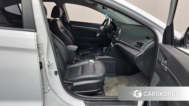 Hyundai The New Avante AD 2018 Белый из Кореи, фото 2