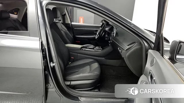 Hyundai Sonata (DN8) 2022 Черный из Кореи, фото 2