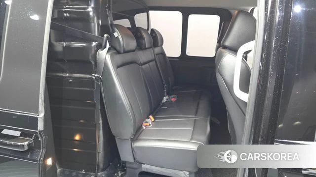 Hyundai Staria 2022 Черный из Кореи, фото 2