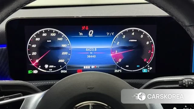 Mercedes-Benz A-Class W177 2023 Белый из Кореи, фото 2