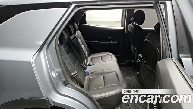 Ssangyong Beautiful Korando 2019 Серебристо-серый из Кореи, фото 2