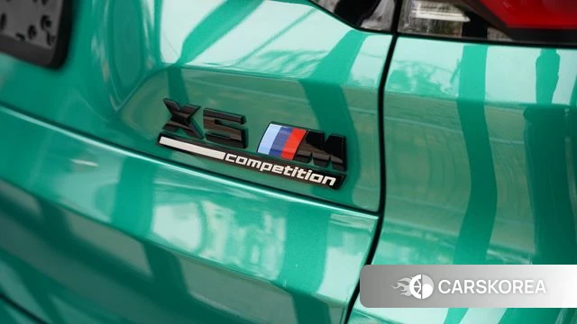 BMW X5M (G05) 2025 Зеленый из Кореи, фото 2