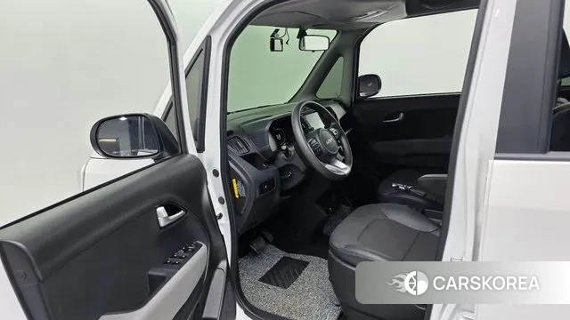 Kia The New Kia Ray 2023 Белый из Кореи, фото 2