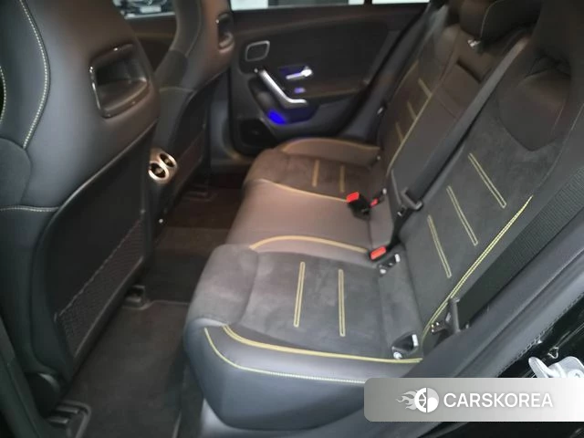 Mercedes-Benz CLA-Class C118 2025 Черный из Кореи, фото 2