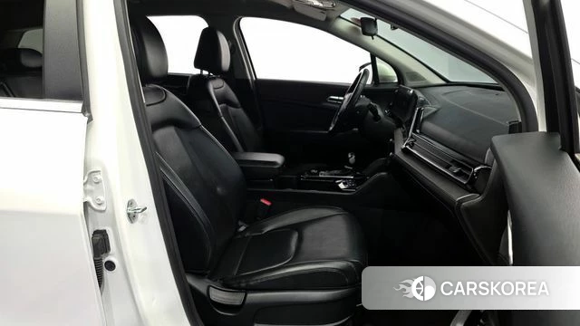 Kia Sportage 5th Generation 2021 Белый из Кореи, фото 2