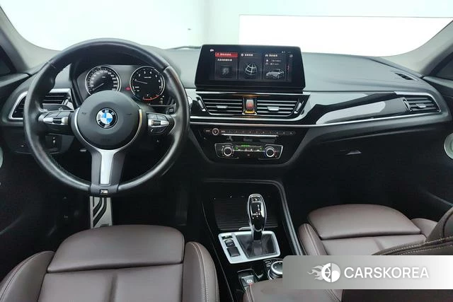 BMW 1 series 2023 Белый из Китая, фото 2