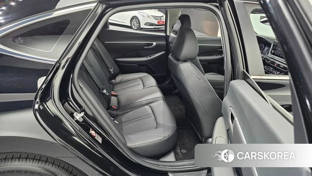 Hyundai Sonata (DN8) 2022 Черный из Кореи, фото 2