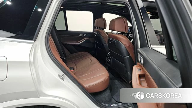 BMW X5 (G05) 2021 Белый из Кореи, фото 2