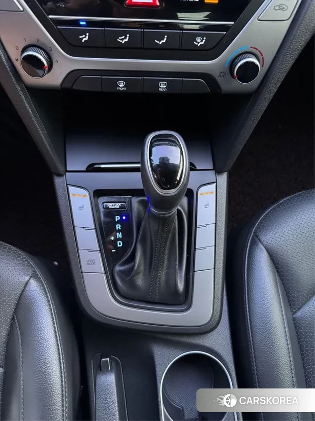 Hyundai Avante AD 2018 Белый из Кореи, фото 2