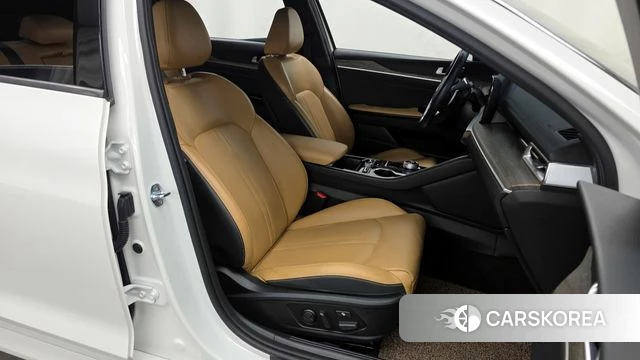 Kia K5 3rd generation 2021 Белый из Кореи, фото 2