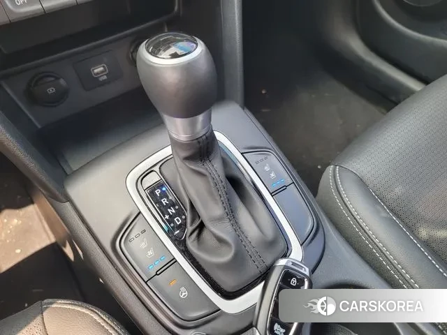 Hyundai Kona Hybrid 2019 Белый из Кореи, фото 2