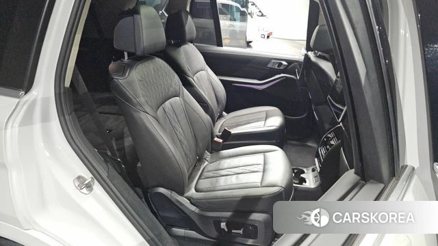 BMW X7 (G07) 2020 Белый из Кореи, фото 2