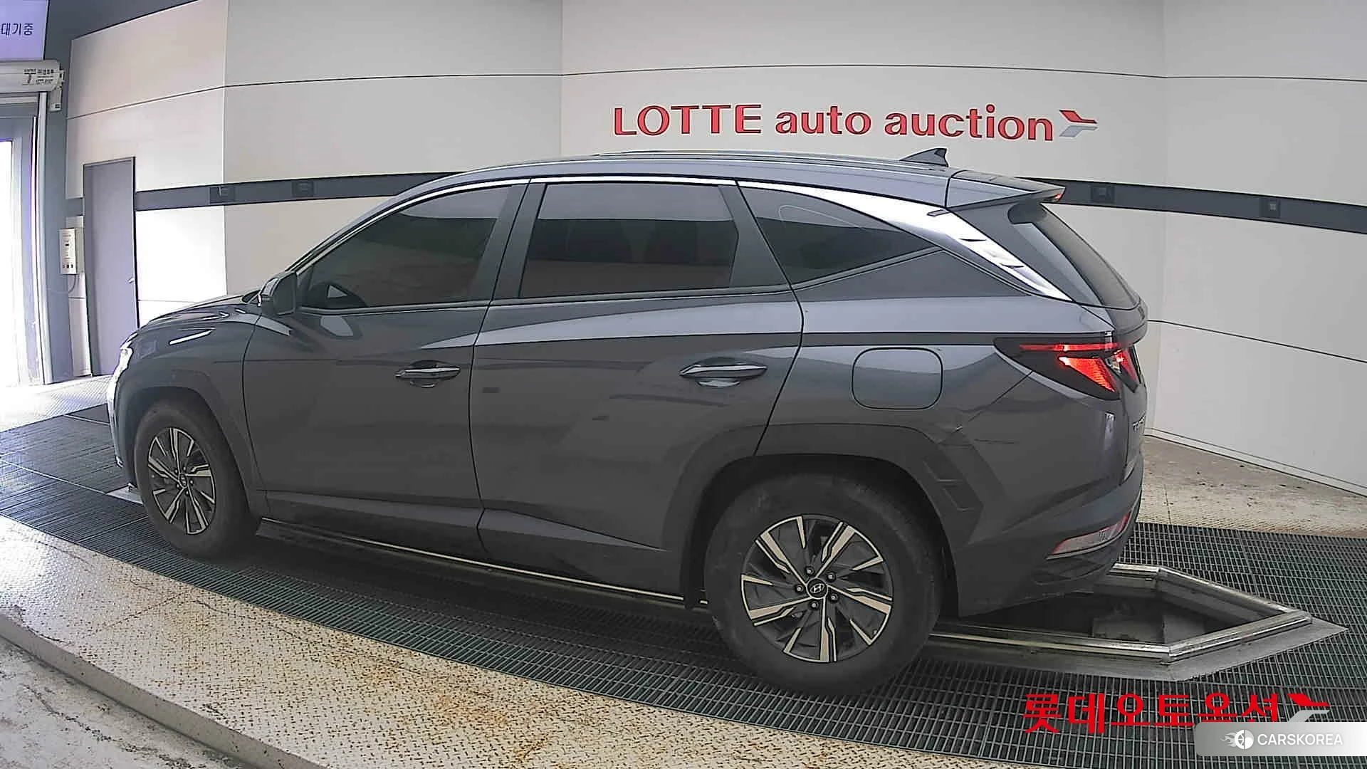 Hyundai Tucson Hybrid 2023 Titanium Grey Metallic из Кореи, фото 2