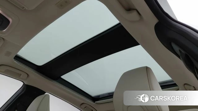 Toyota Crown Crossover 2024 Белый из Кореи, фото 2