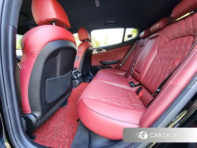 Kia Stinger Meister 2022 Черный из Кореи, фото 2