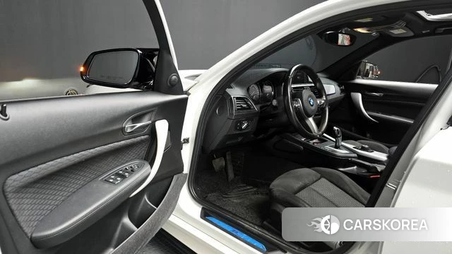 BMW 1 Series (F20) 2018 Белый из Кореи, фото 2