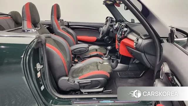 Mini Cooper S Convertible 2019 Темно-зеленый из Кореи, фото 2