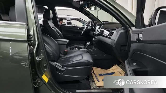 Ssangyong The New Rexton Sport 2022 Темно-зеленый из Кореи, фото 2