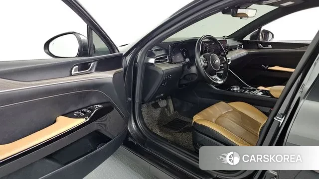 Kia K5 3rd generation 2021 Серый из Кореи, фото 2