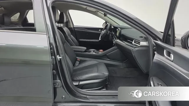 Kia K5 3rd generation 2022 Серый из Кореи, фото 2