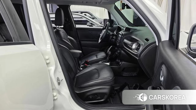 Jeep Renegade 2021 Белый из Кореи, фото 2