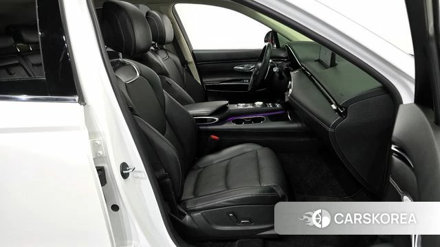 Genesis GV70 2022 Белый из Кореи, фото 2