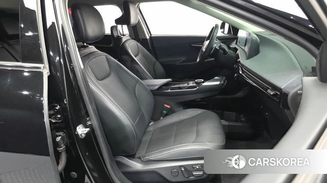 Kia EV6 2022 Черный из Кореи, фото 2